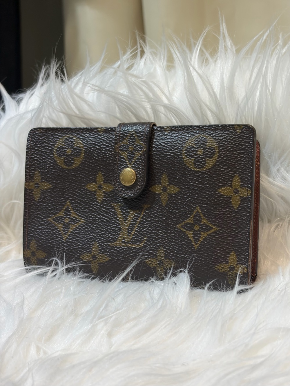 Louis Vuitton Monogram Bi-Fold & Kislock